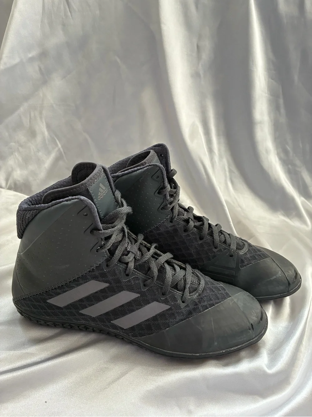 Adidas Men’s Mat Wizard 4 Wrestling Shoes Black AC6971 Good condition Sz 6.5